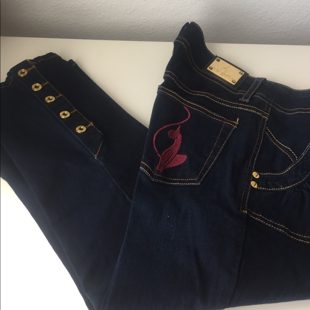 Denim Capri button down open closures